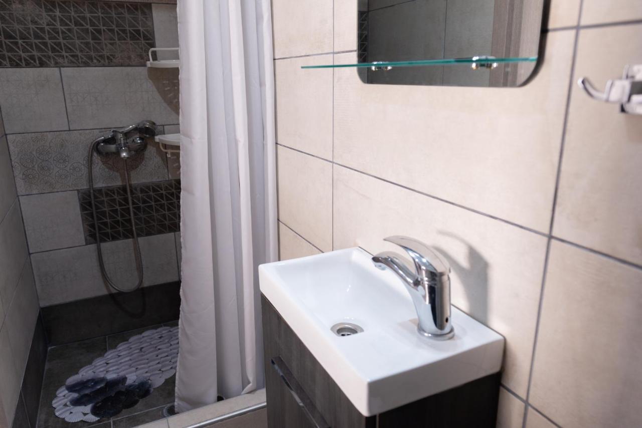Sarafos Apartment Stavros Rooms Ngoại thất bức ảnh